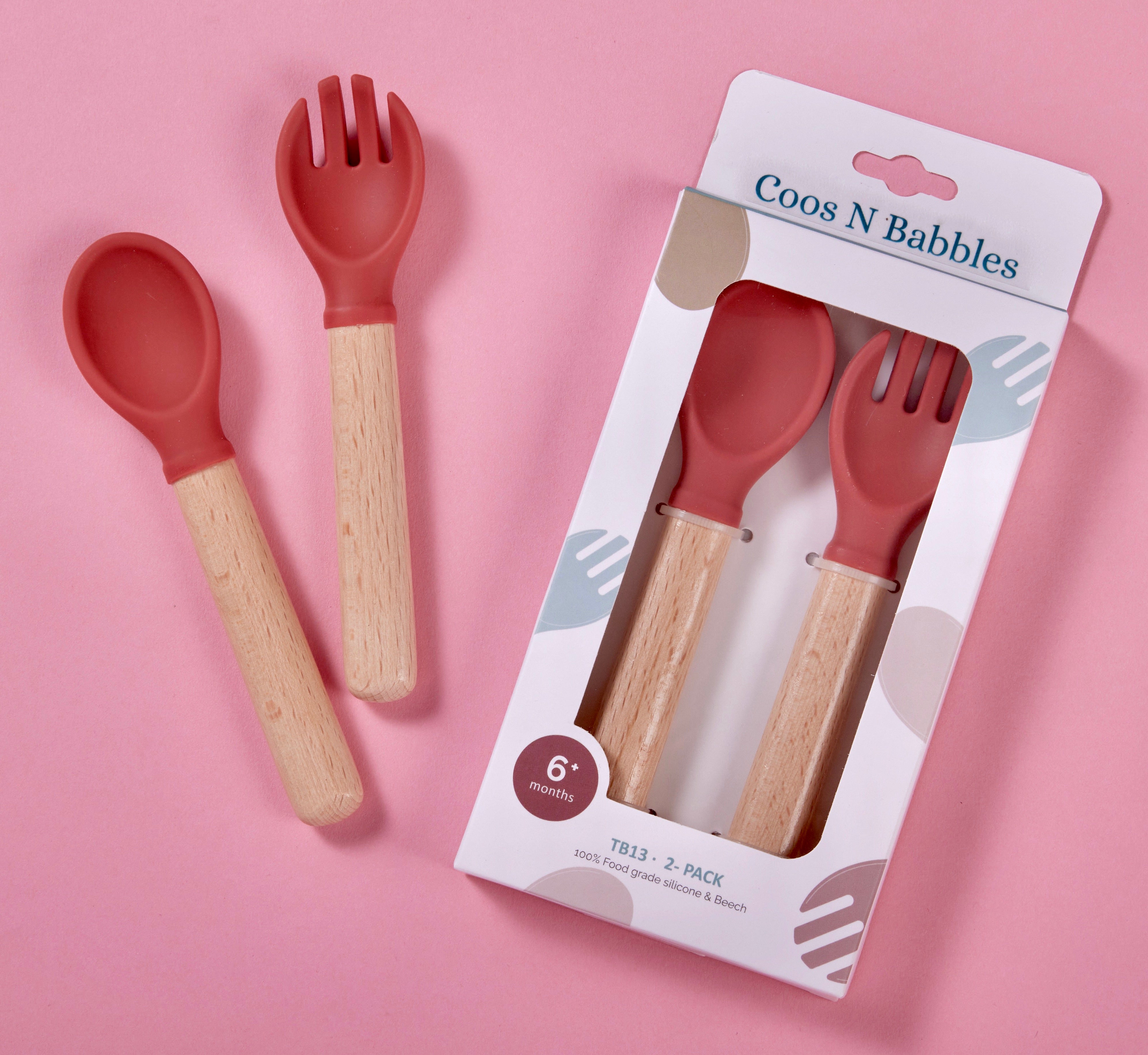 Wooden vs. Silicone Baby Spoons: The Battle of Tableware